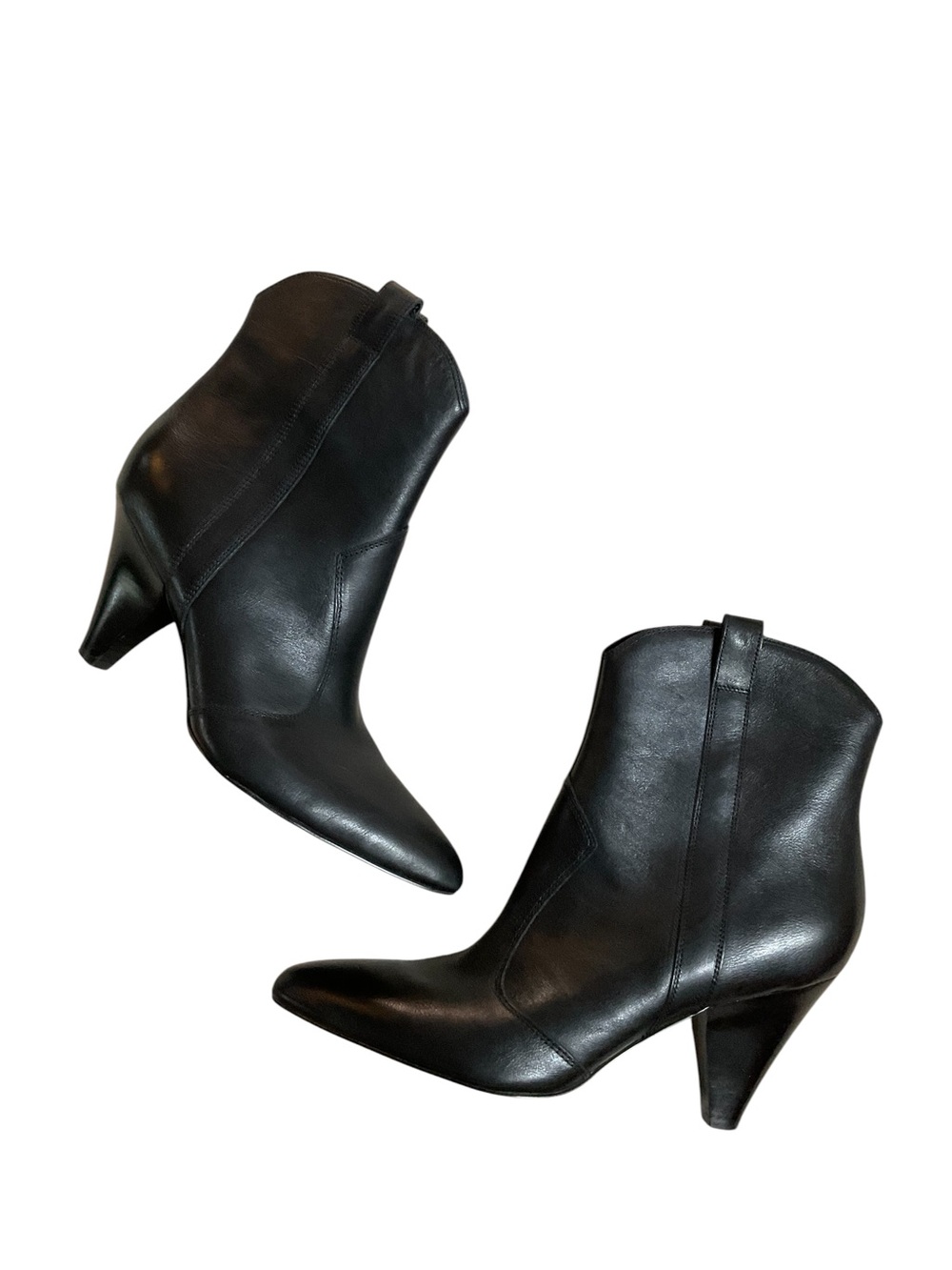 Marc Fisher LTD Minimalist Black Leather Ankle Boots Pointed Toe 8.5